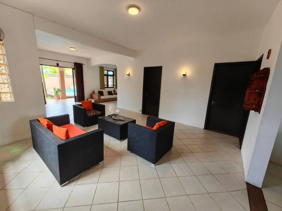 La Salida House By Sov Apartman Pereybere Beach Kültér fotó