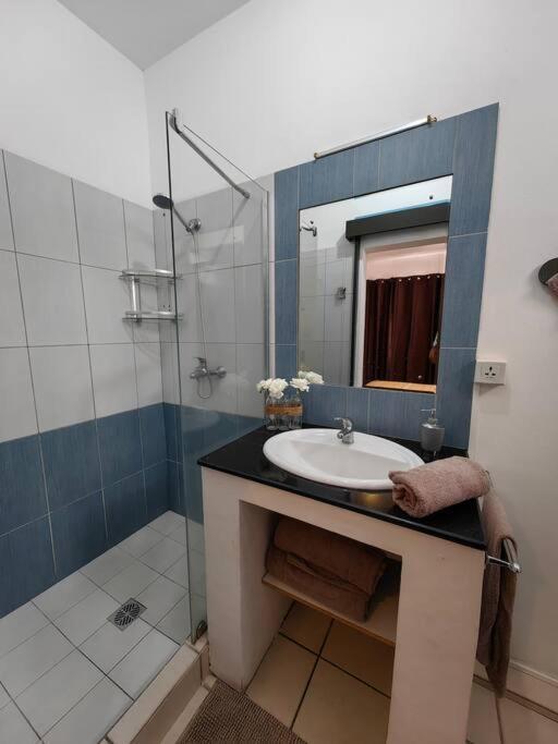 La Salida House By Sov Apartman Pereybere Beach Kültér fotó