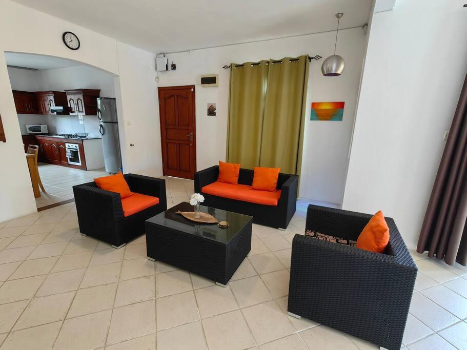 La Salida House By Sov Apartman Pereybere Beach Kültér fotó